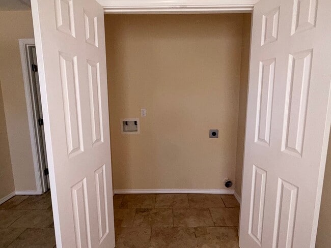 Photo - 212 N 5th St Unit 18