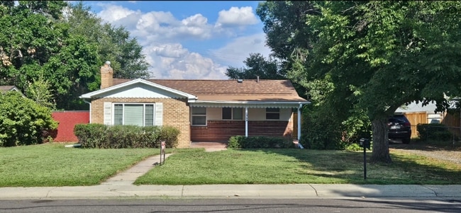 Building Photo - 1360 Otis St Rental