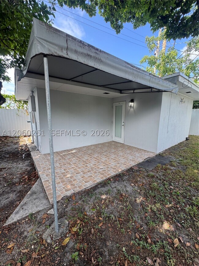 Photo - 2311 NW 15th St Unit Rear