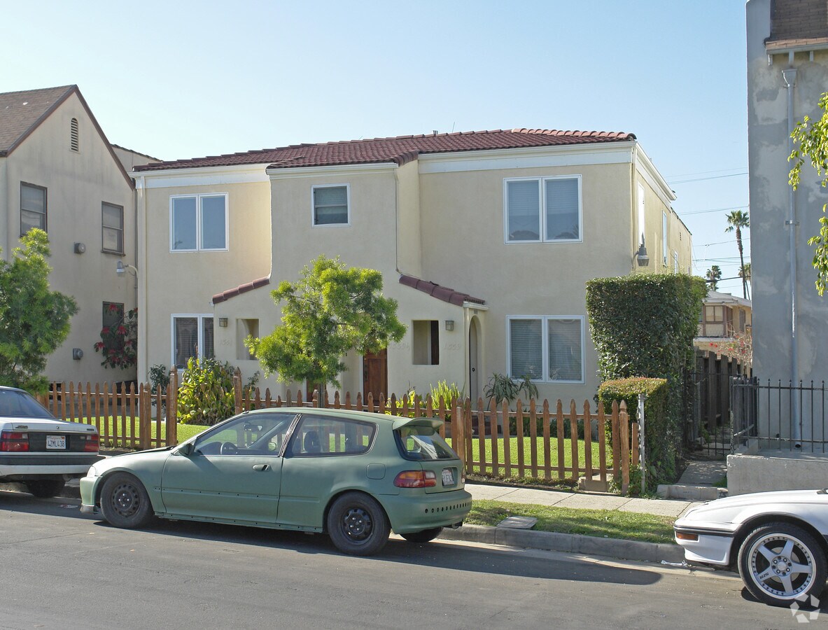 Photo - 1339 S Bronson Ave