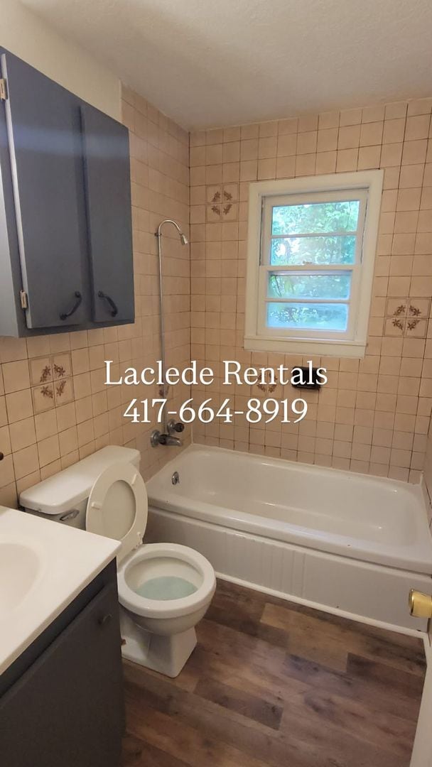 Photo - 2 bed 1 bath duplex
