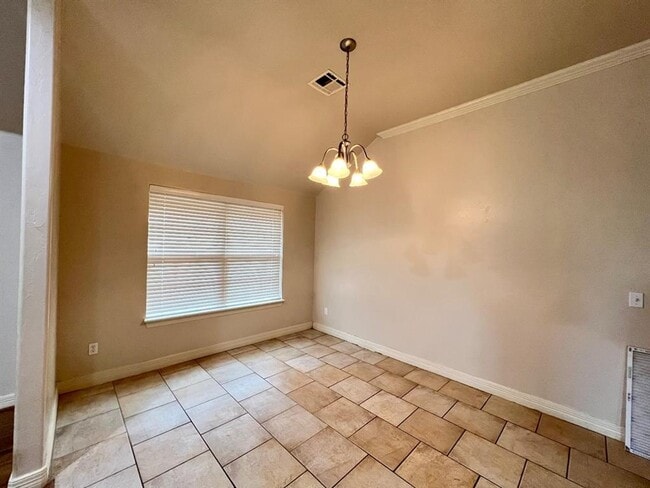 1604 Dorothy Dr