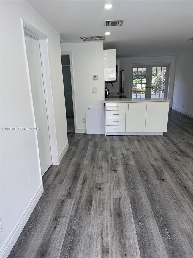 Photo - 4020 SW 50th St