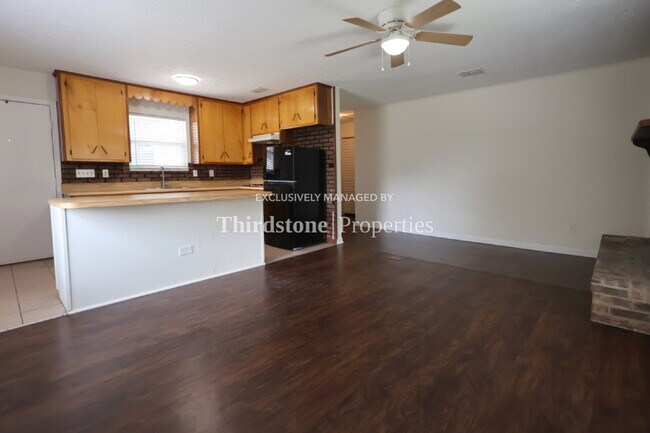 Photo - 5615 Atlee Ave