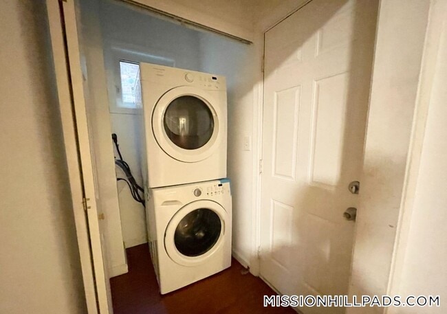 Photo - 93A Hillside St Unit 2