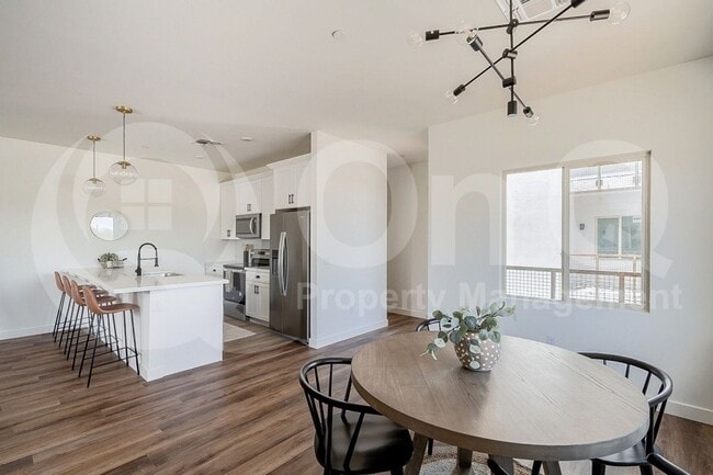 Photo - 1443 E Osborn Rd