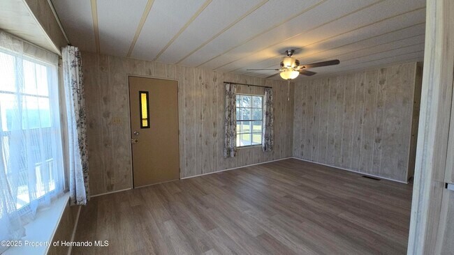 Photo - 8229 Green Ct