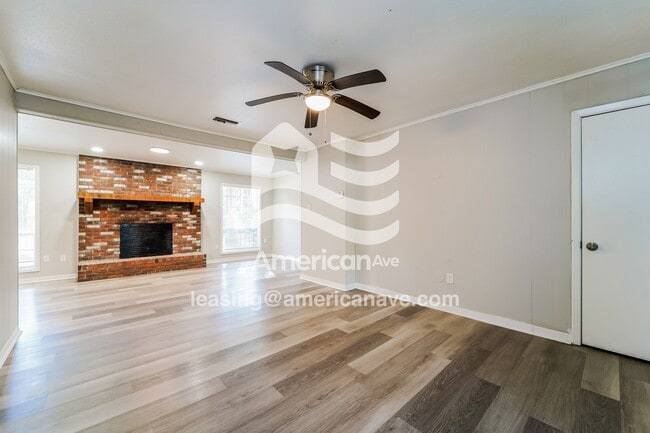 Photo - 3180 Benson Dr