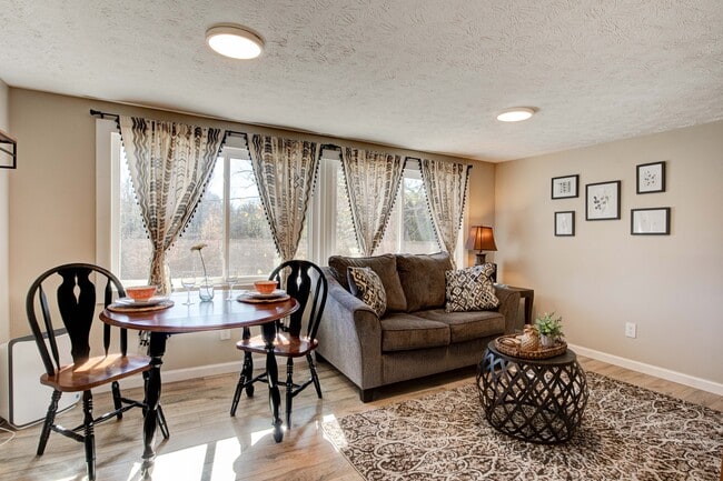 Main living spce - 4403 Strawberry Plains Pike