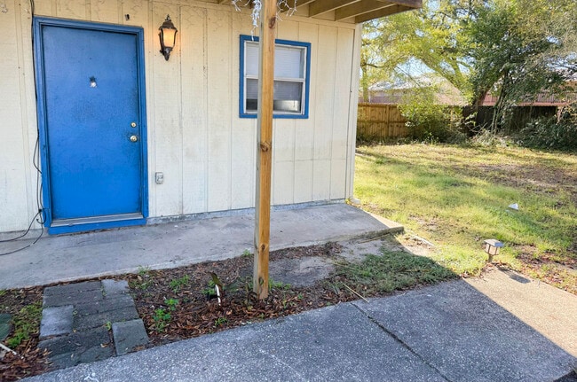 Photo - 824 Tanager Rd Apartment Unit B