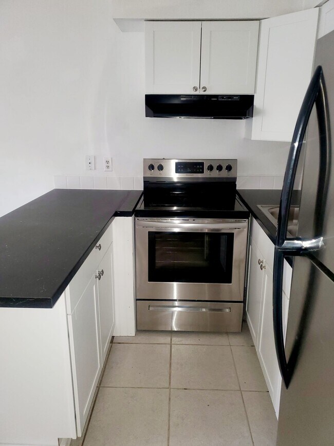 Photo - 27 NW 21st Pl Unit 31