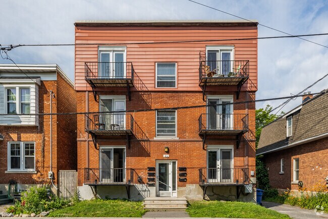 Photo - Carlyle Apartments