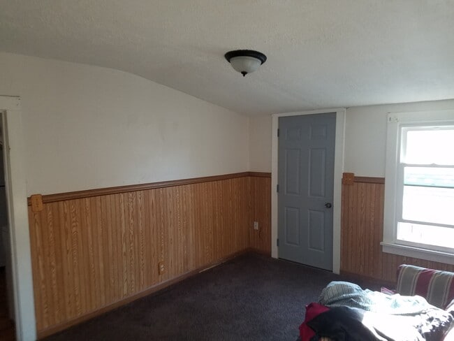 Living area - 611 Lawn Drive Unit Apartment #2/Upper