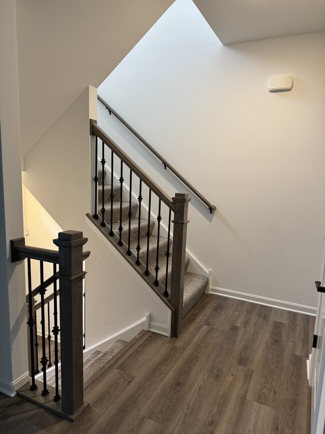 Photo - 20 Woodmoor Ct