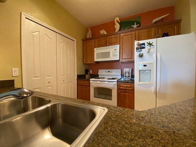 12940 Positano Cir Unit Seasonal
