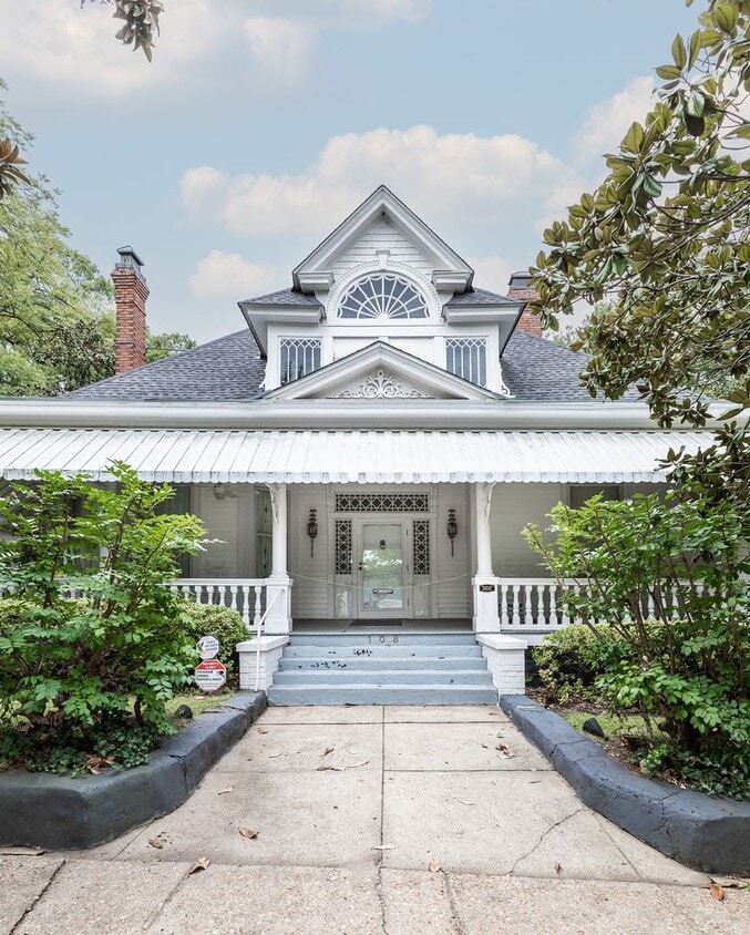 RESIDENTIAL/COMMERCIAL RENTAL - Charming h... - RESIDENTIAL/COMMERCIAL RENTAL - Charming h...