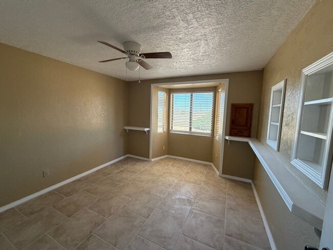 Photo - Spacious 4/2 in the Country / Horses ok