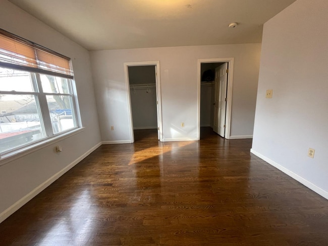 Photo - 930 Olive St Unit 1