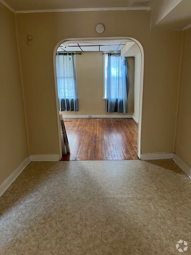 Building Photo - 3340 Elmley Ave Rental