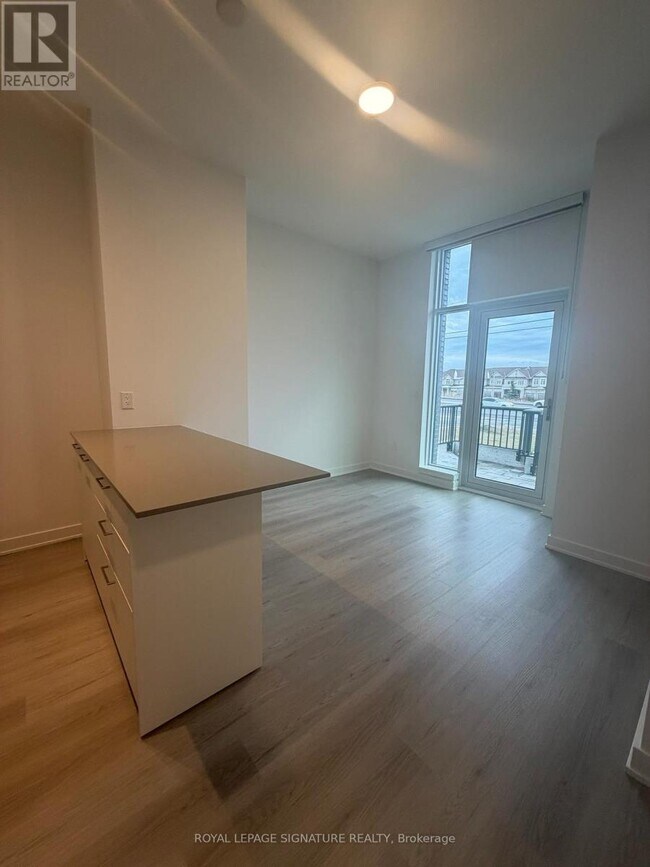 Photo - 40 Lagerfeld Dr Unit 101