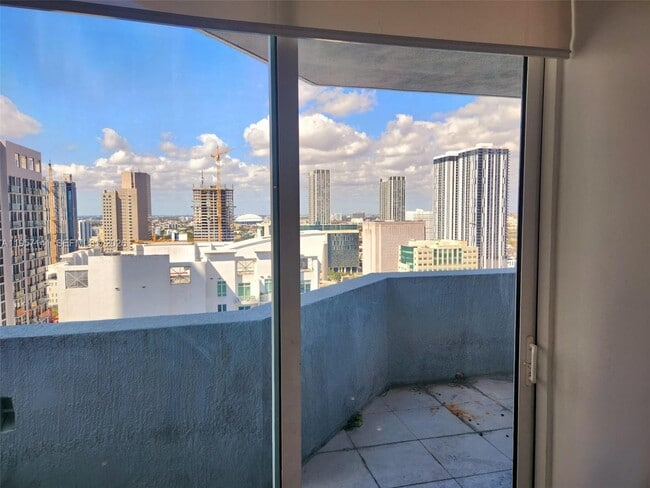 Photo - 244 Biscayne Blvd Unidad 2809