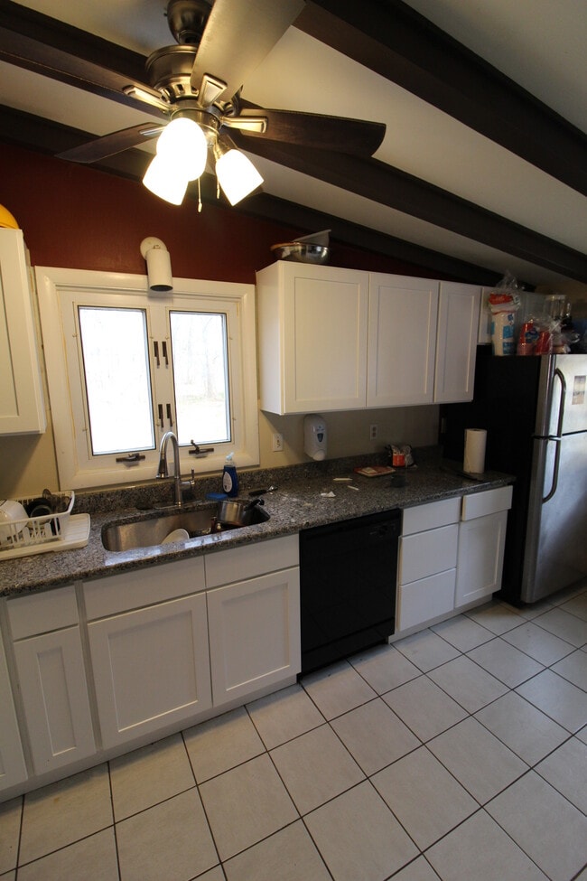 Photo - 5 Cobblestone Rd