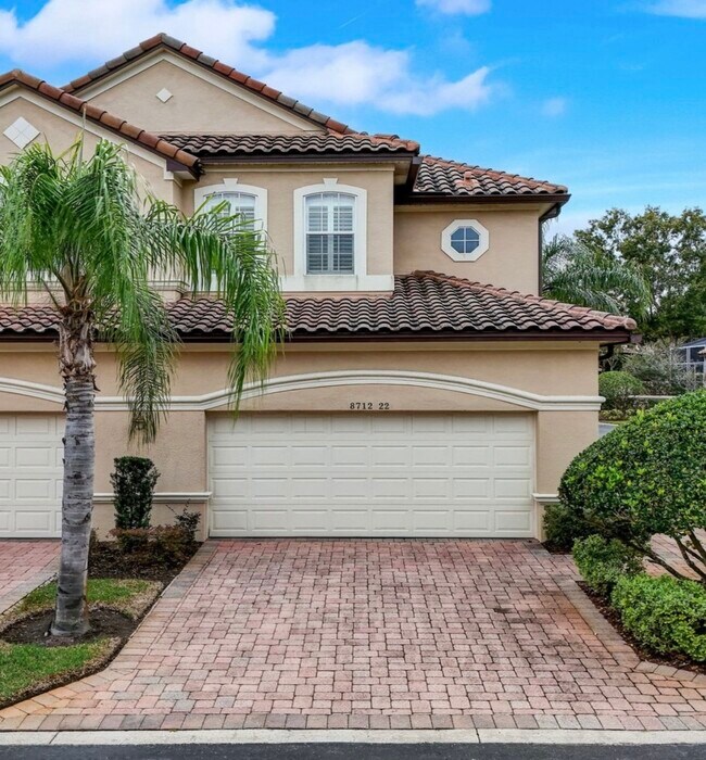 Photo - 8712 The Esplanade