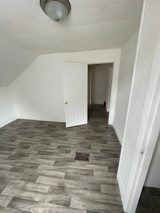 Photo - 7 Shedds Ave