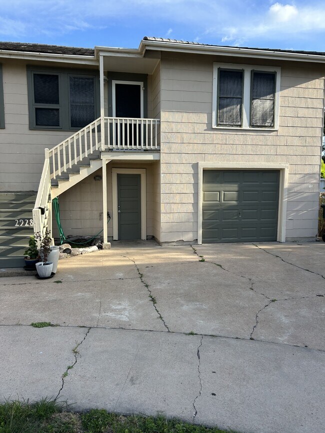 Photo - 2928 Avenue O Unit 2