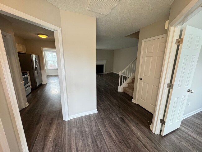 Photo - Gorgeous Three Bedroom Home!