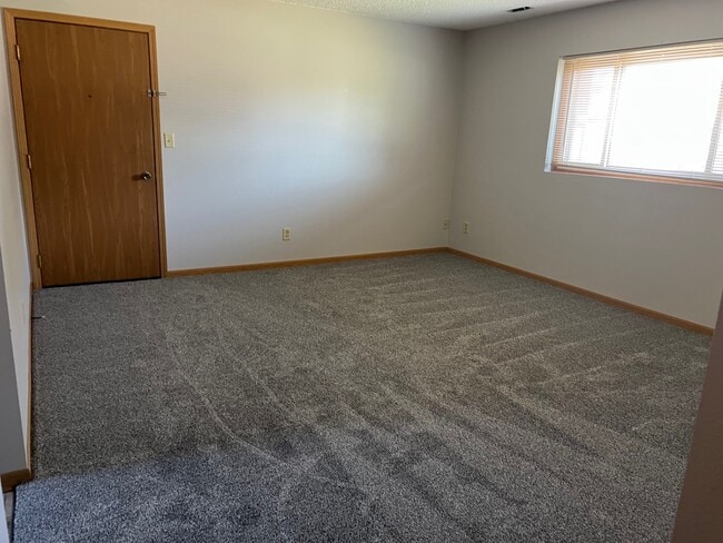 2880 Eastbrook Dr Unit 2880 Eastbrook