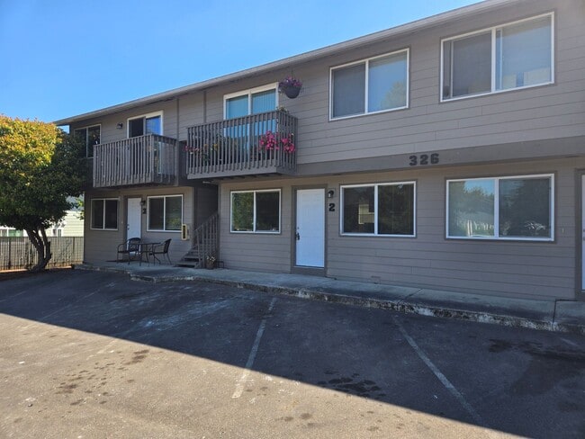Photo - 326 Stanford Dr Apartment Unit 2