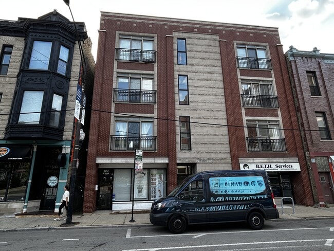 Building Photo - 2457 N Halsted St Unit 2N