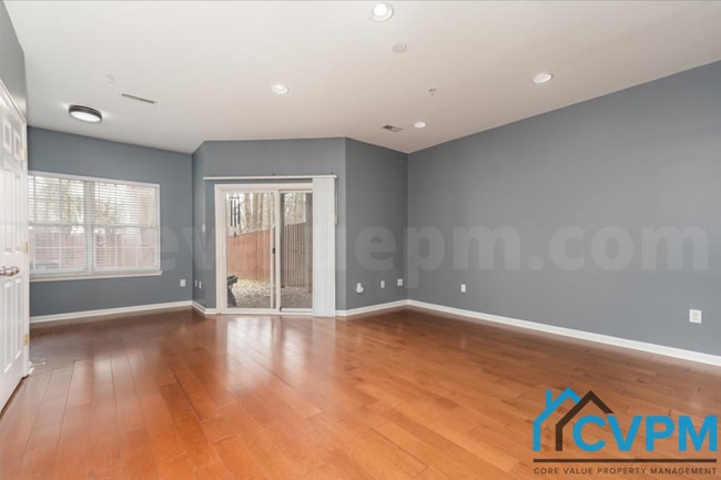 Photo - 621 Trout Run Ct