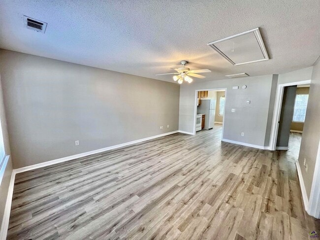 246 Katelyn Cir