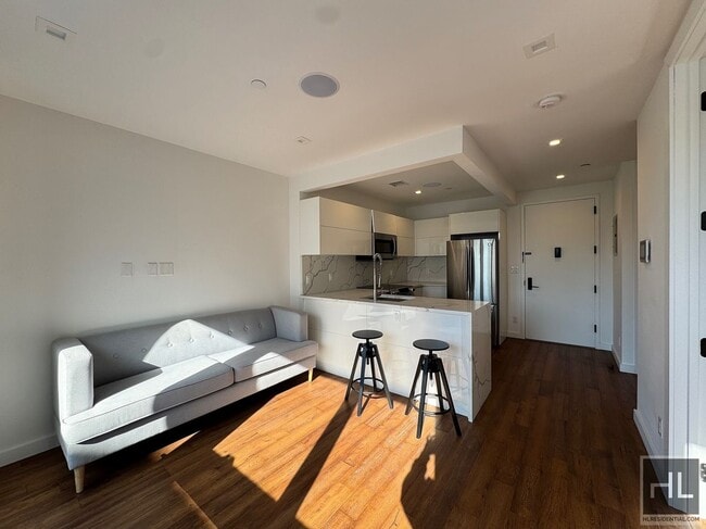 Photo - The Vitoria - 27=04 Astoria Blvd Luxurious... Apartamento Unidad 304