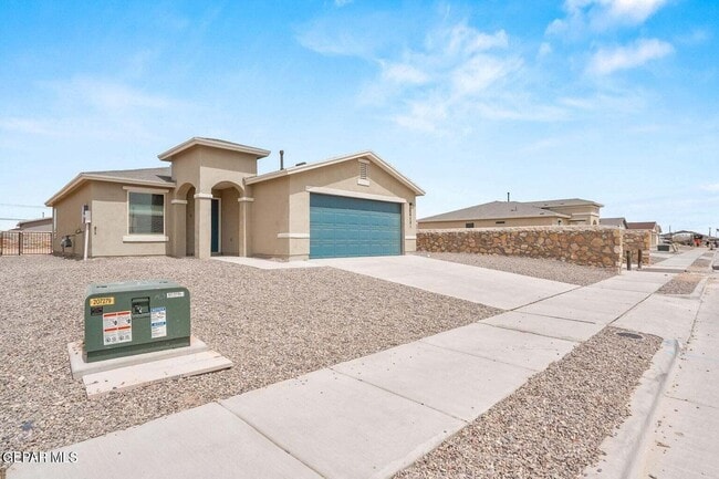 Photo - 14581 Firewheel Ave