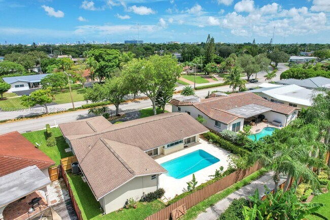 Photo - 1118 N 46th Ave