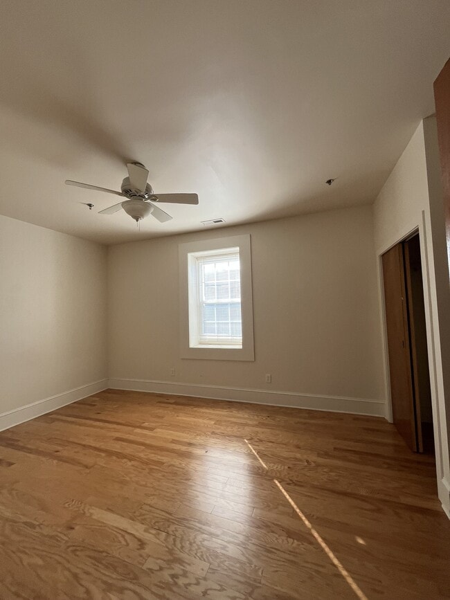 125 S Central St Unit 201