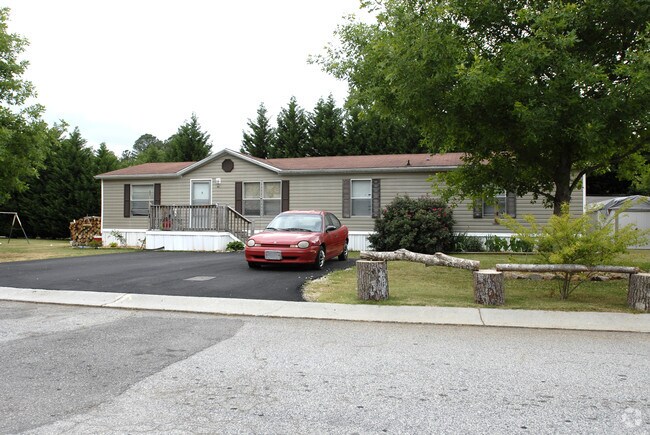 Photo - 2225 Harry Arnold Rd