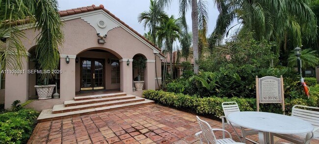 Building Photo - 12124 St.Andrews Pl