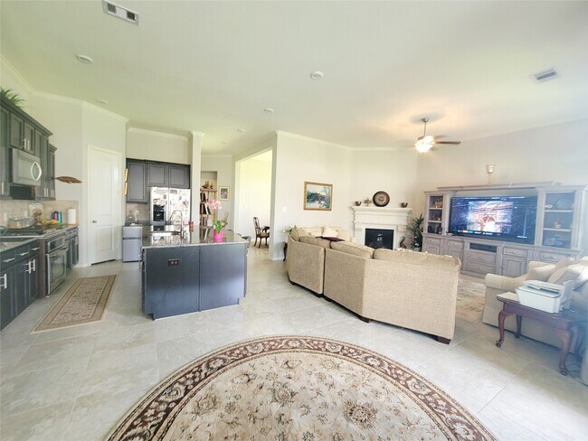 Photo - 1910 Garden Bay Ct