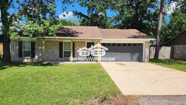 Photo - 223 Sycamore Dr