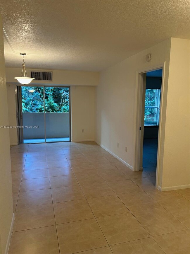 Photo - 2201 Brickell Ave Condo Unit 27