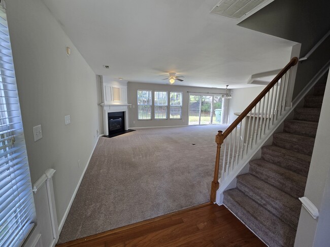 Photo - 5030 Reservoir Rd