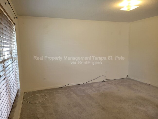 Photo - 1910 45th St S