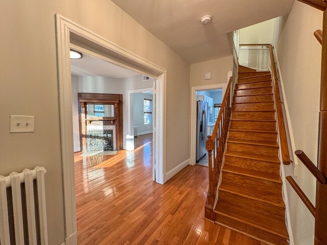 Photo - 1013 9th St NE
