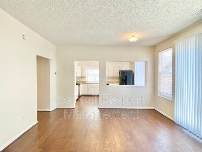 Photo - 129 Watson Dr