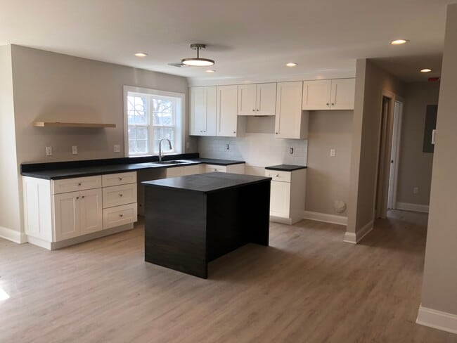 Photo - 95 Bristol St Unidad 3A