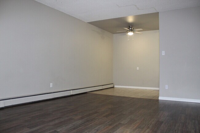 Photo - Grand Apartments